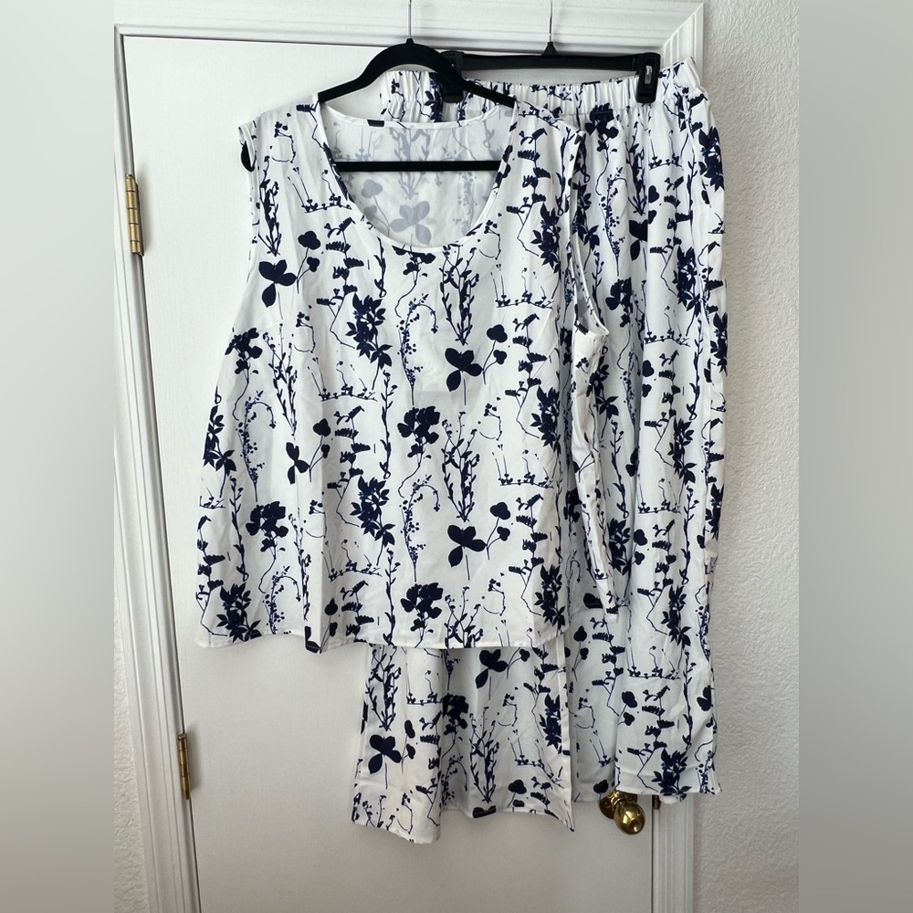 Plus size floral two piece set